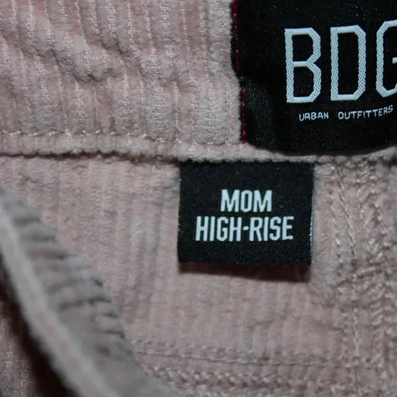 BDG Urban Outfitters Mom High Rise Size 27 Pink Corduroy Jeans - Picture 9 of 16